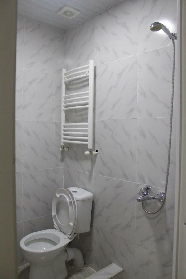Bagration Hotel Gori Ngoại thất bức ảnh