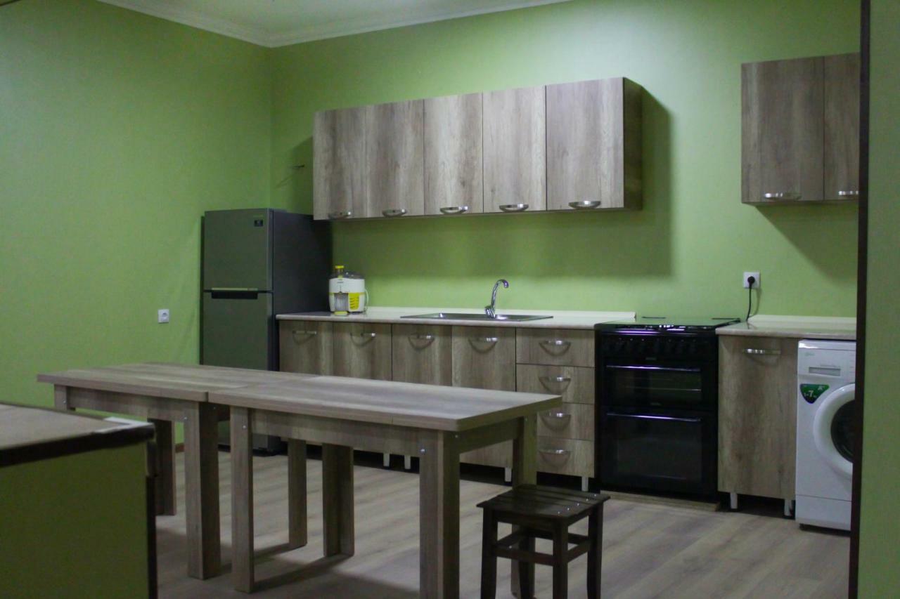 Bagration Hotel Gori Ngoại thất bức ảnh